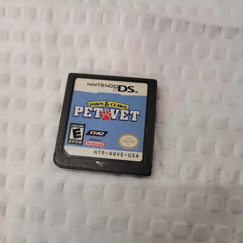 Nintendo DS Game Lot of 7 Garfield Dora Tinker‎ Bell Hello Kitty Pet Vet Santa